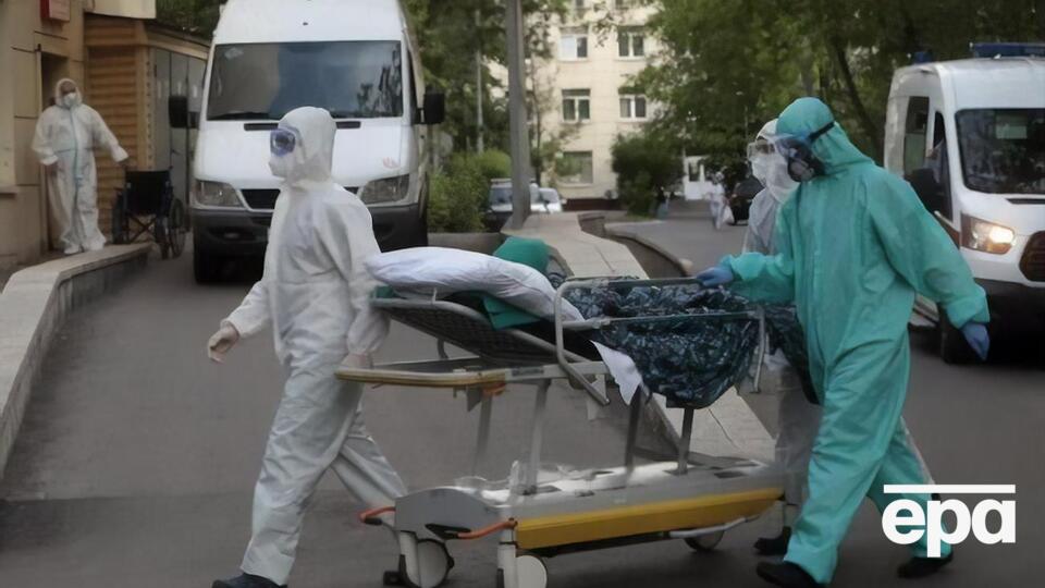 Під час пандемії коронавірусу дані про надмірну смертність у РФ стали найточнішими про реальну кількість смертей, зазначила "Медуза"