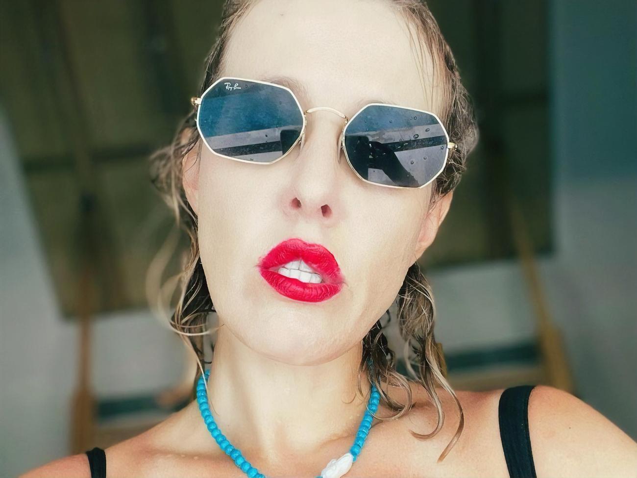 Собчак:&nbsp;Скучаю по солнцу в этом адовом дубаке!!!