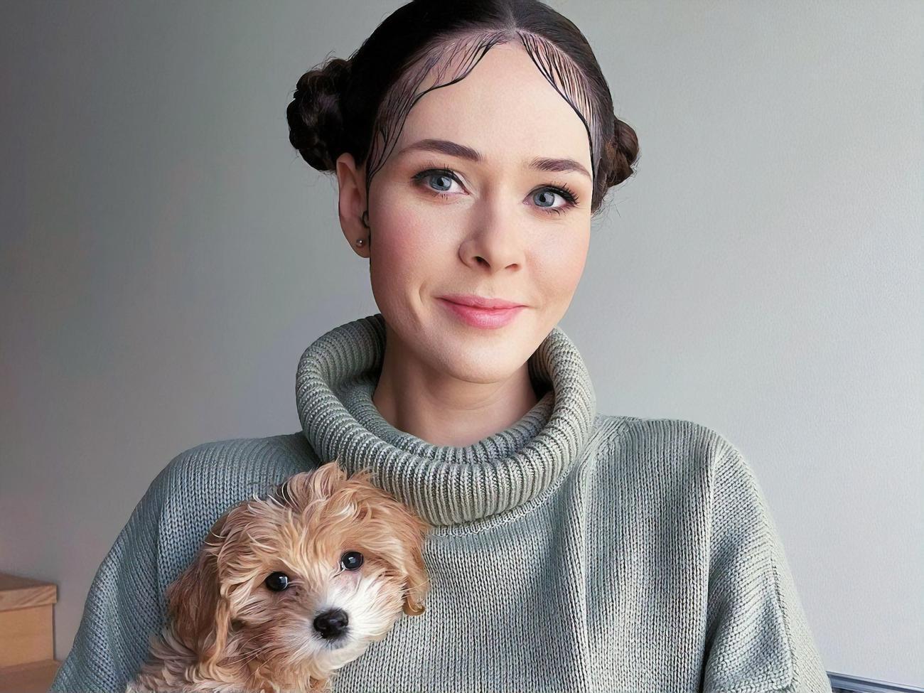 Санина родилась в семье музыкантов