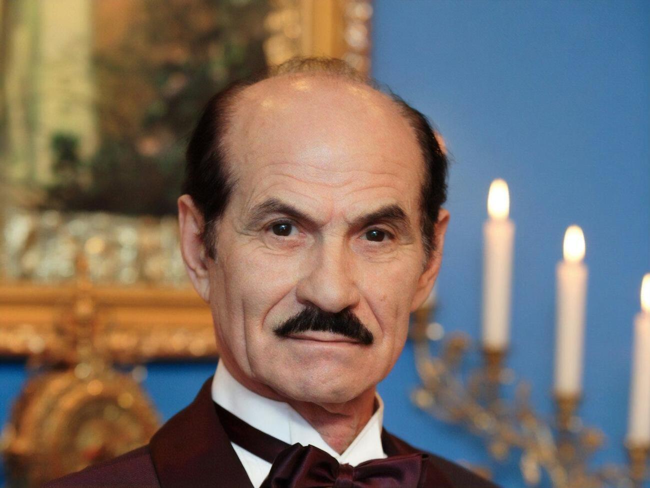 Чапкис&nbsp;родился 24 февраля 1930 года