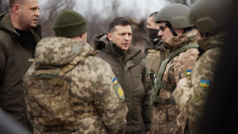 Зеленский с послами посетил Донецкую область