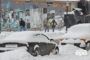 Сьогодні в більшості областей України очікують сніг та хуртовини