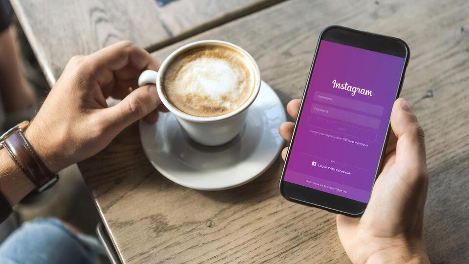 В Instagram зазначили, що контролювати те, що відбувається у приватних діалогах складніше, ніж відстежувати небажані коментарі під постами