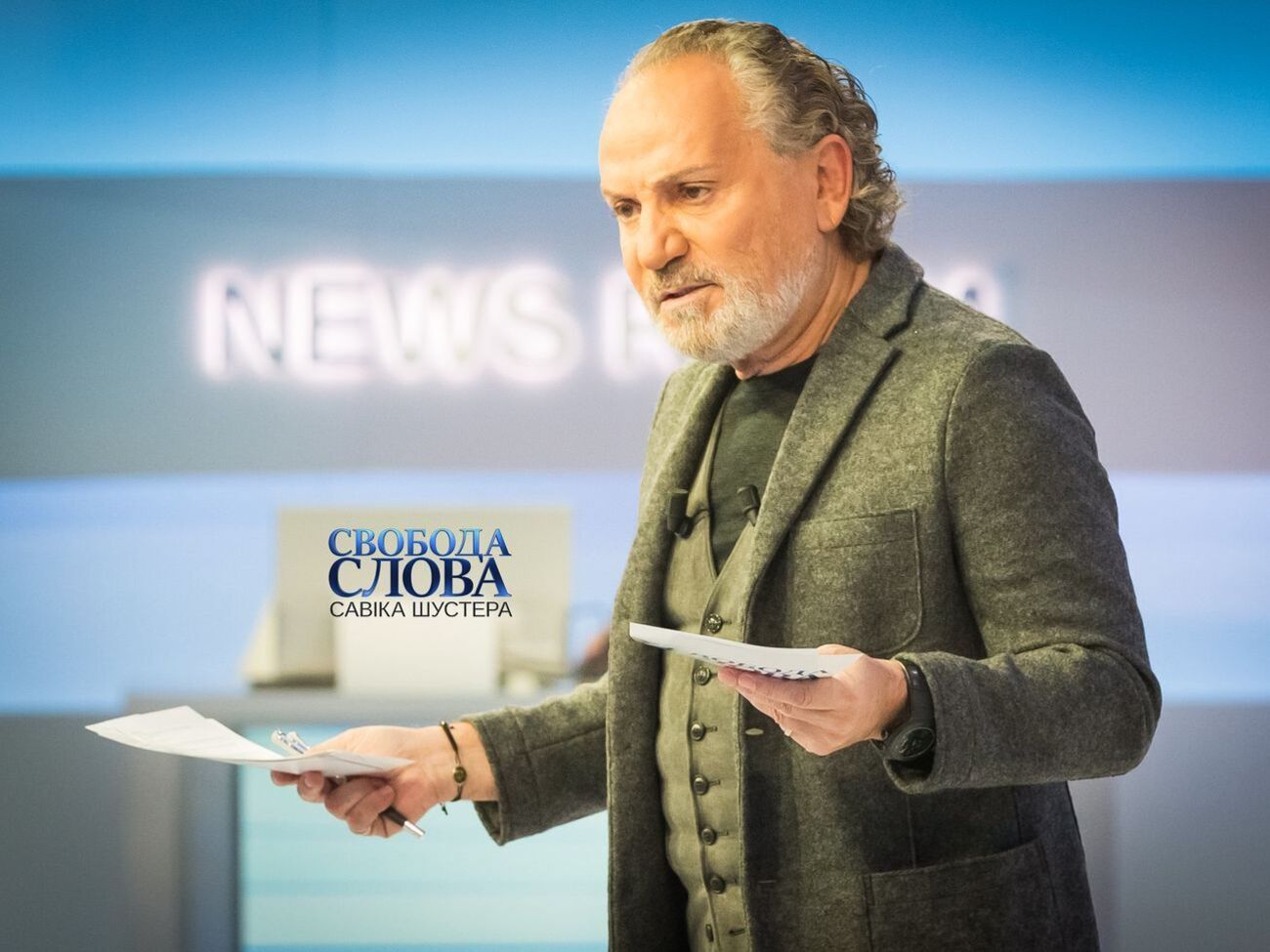 Программа Шустера выходит каждую пятницу