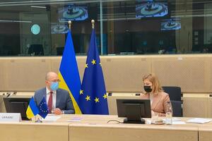 Шмигаль і Стефанішина взяли участь у засіданні Ради асоціації Україна – ЄС