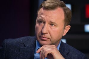 Макаренко: Человек, занимающийся оформлением, думает, как меньше заплатить налогов, заработать себе, дать коррупционную ренту всем