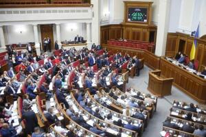 Лозинский считает, что журналисты "112 Украина", NewsOne и ZIK занимались дискредитацией проукраинских сил парламента