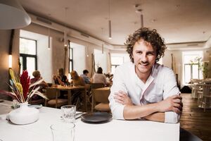 Клопотенко: Мы пригласили школьников, чтобы получить их фидбэк по поводу меню