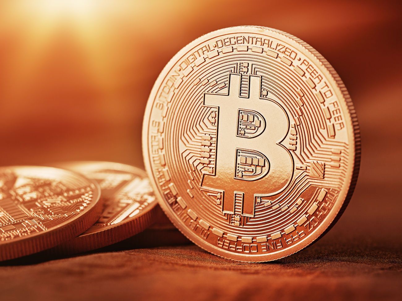 Вартість біткоіна знову побила рекорд