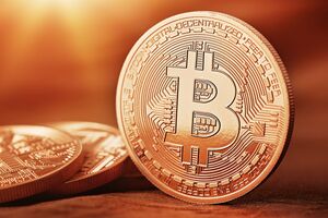 Стоимость биткоина вновь побила рекорд