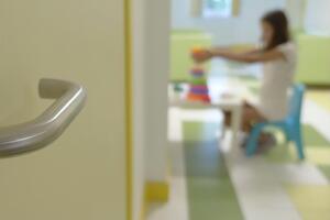 Станом на 10 лютого було відомо про трьох госпіталізованих