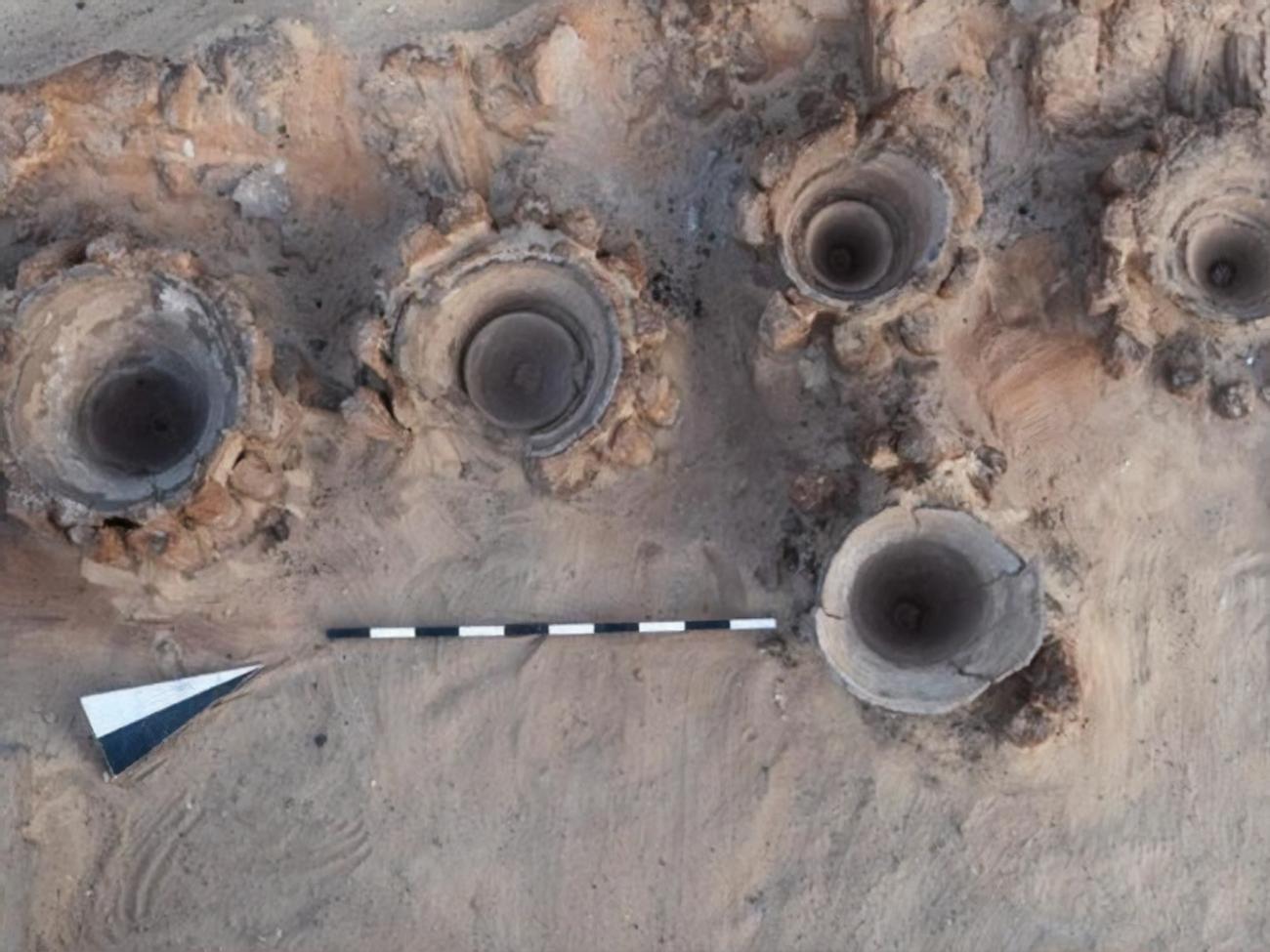 Пивоварня состояла из восьми больших секций с глиняными прудами, где варили пиво