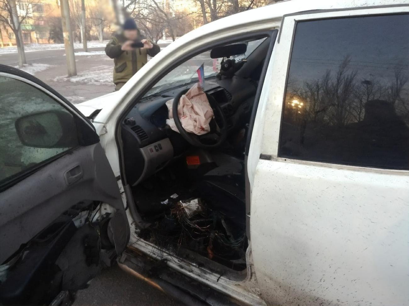 Вибух стався біля водійського сидіння
