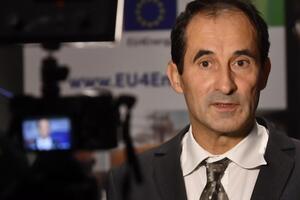 Янез Копач: "Укренерго" збирає наразі додаткові податки, так би мовити, додаткову націнку – для відновлюваних джерел також