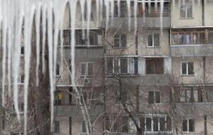 Соседи сообщили правоохранителям, что женщина несколько дней не выходит из квартиры