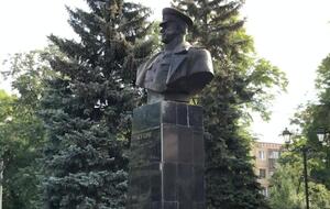 Ім'я Жукова підлягає під декомунізацію