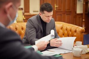 Зеленський: Питань і досі залишається багато. Хто встановлював міни? Чому про них не були попереджені наші хлопці?