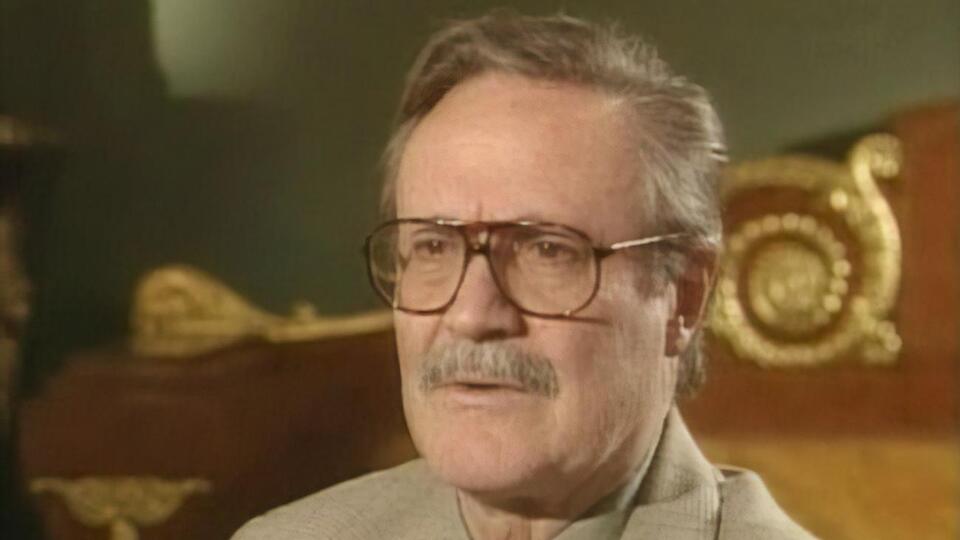 Соломін народився 1935 року