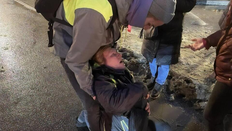 Юдину сотрудник ОМОН избил 23 января