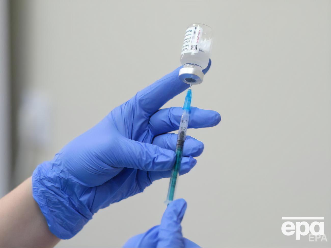 Вакцина от AstraZeneca имеет эффективность 63,09% против коронавируса
