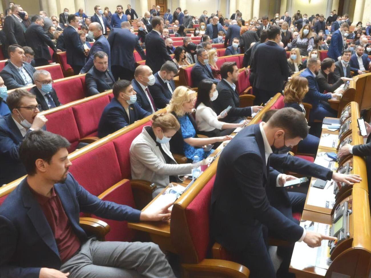 Рада отказалась поддерживать вывод регламентного комитета