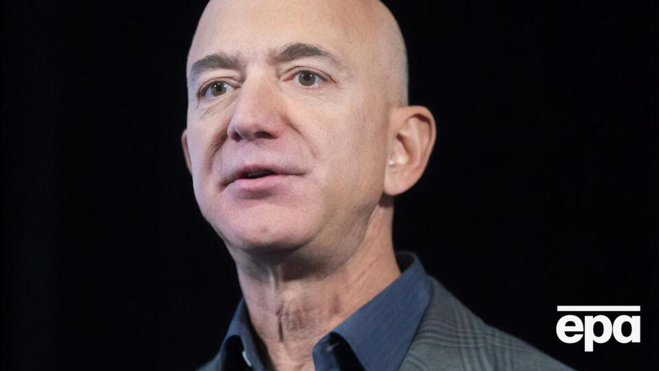 Безос обещал покинуть пост гендиректора Amazon