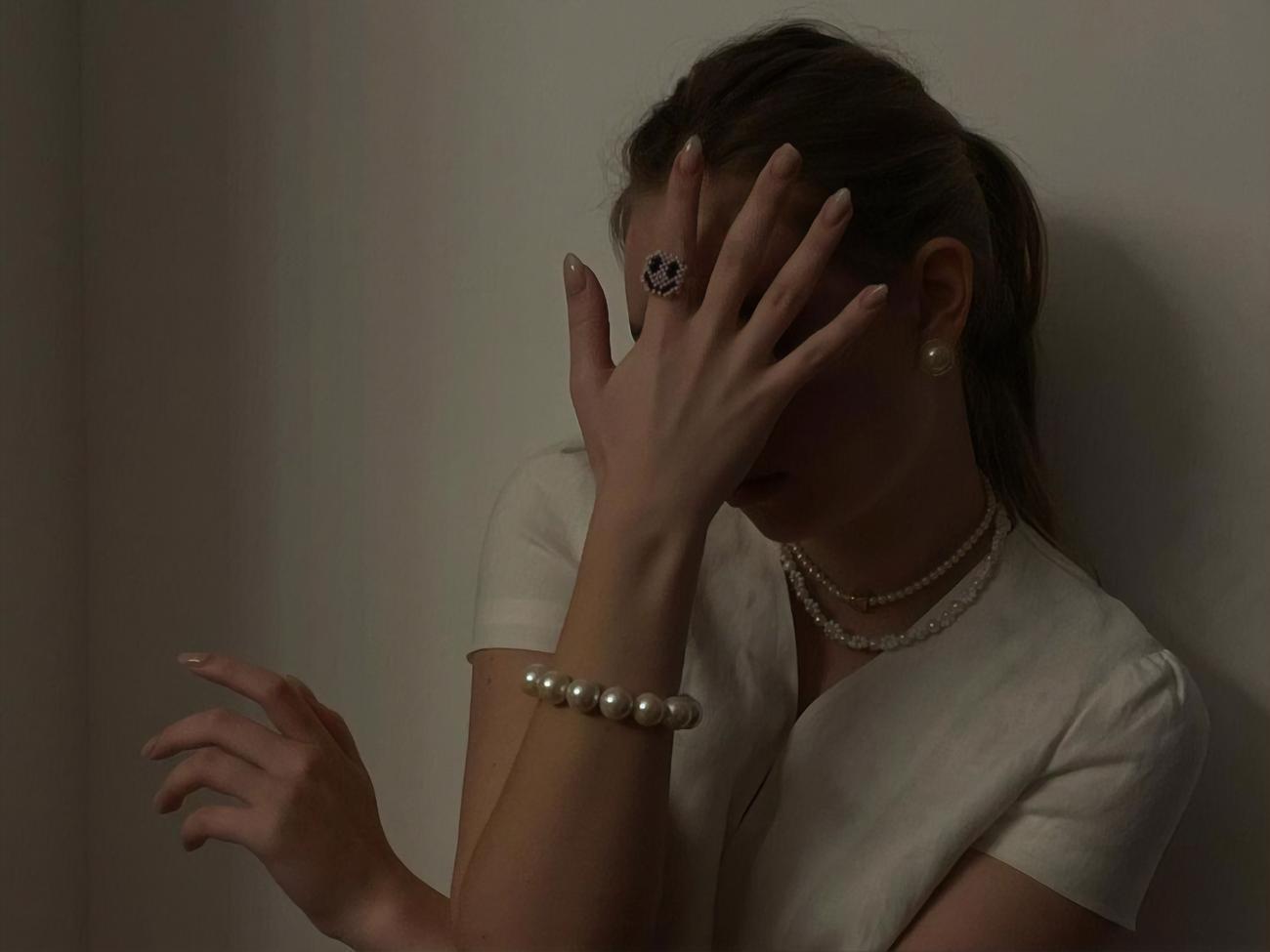 Розова не хочет уезжать из России