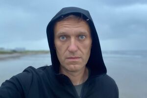 Навальный: Мог ли я, фанат книг и фильмов о космосе, отказаться от такого полета, пусть даже он продлится три года? Очевидно, нет