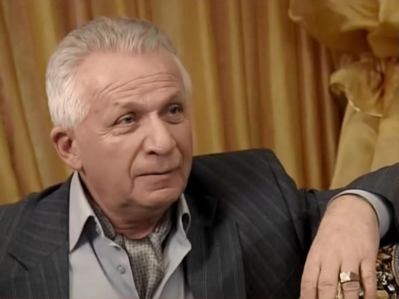 Паперний: Лізти і себе нав'язувати? Вважаю, це неправильно