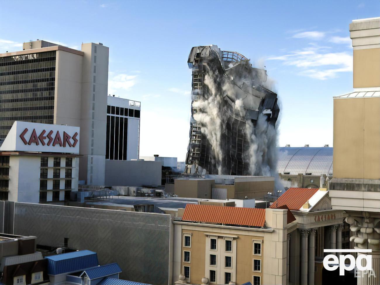 Здание&nbsp;Trump Plaza было построено в 1984 году, с 2014-го оно пустовало