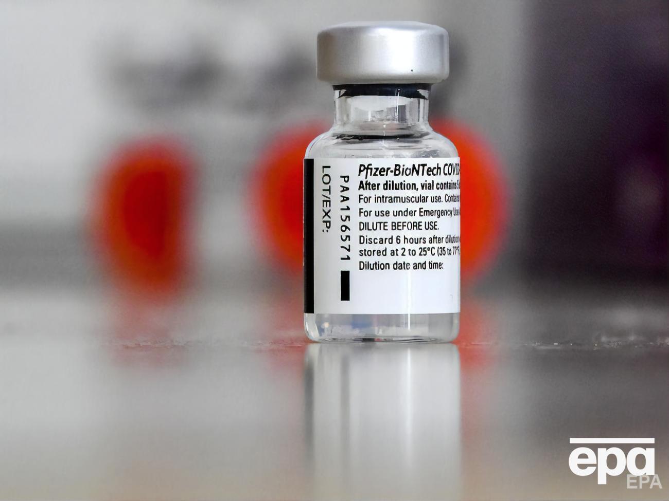 Pfizer планувала постачати в ЄС 3,5 млн доз вакцини на тиждень із січня