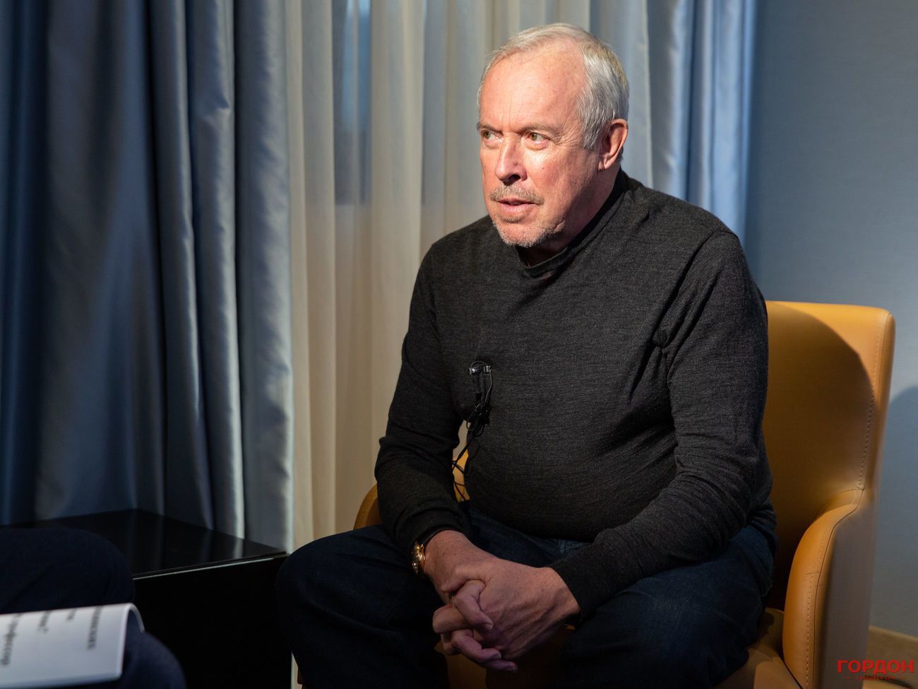 Макаревич зіронізував, що "у царя палац має бути"