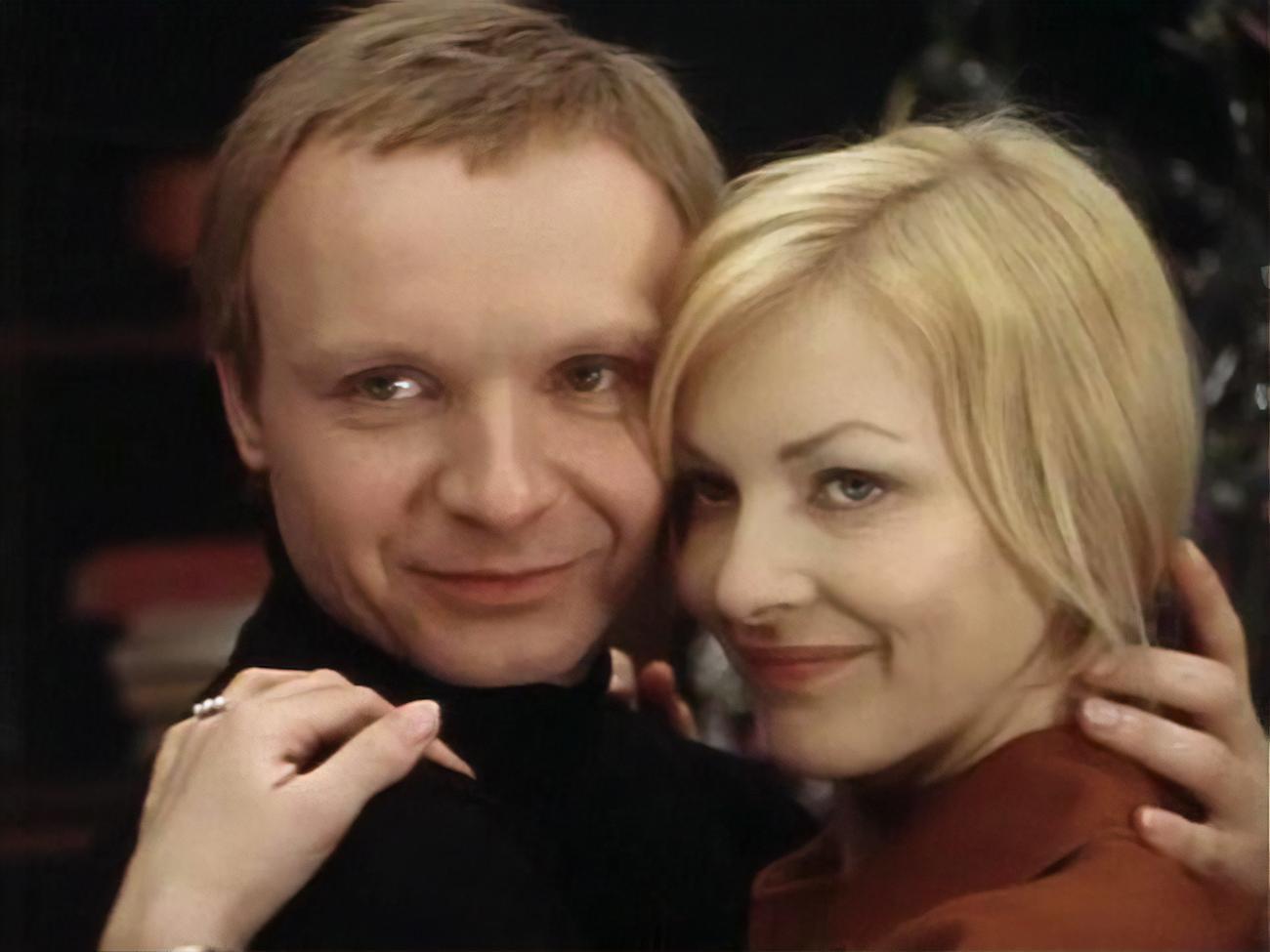 Брыльска и Мягков вместе снимались у Рязова в "Иронии судьбы"