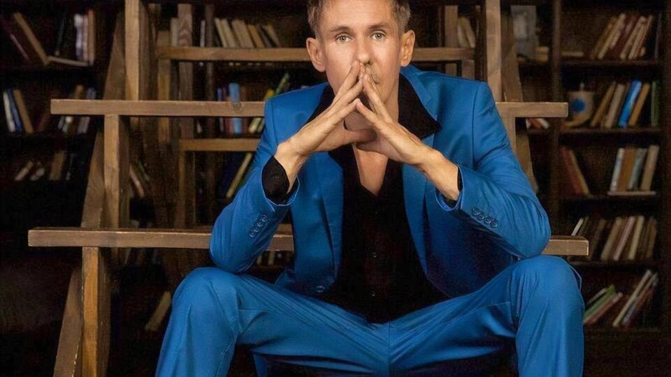 Панін: Я настільки впевнений у своїй силі, що мені здається, якби був тут, то міг би просто пити з цими лікарями, а вони б біля неї стояли поруч