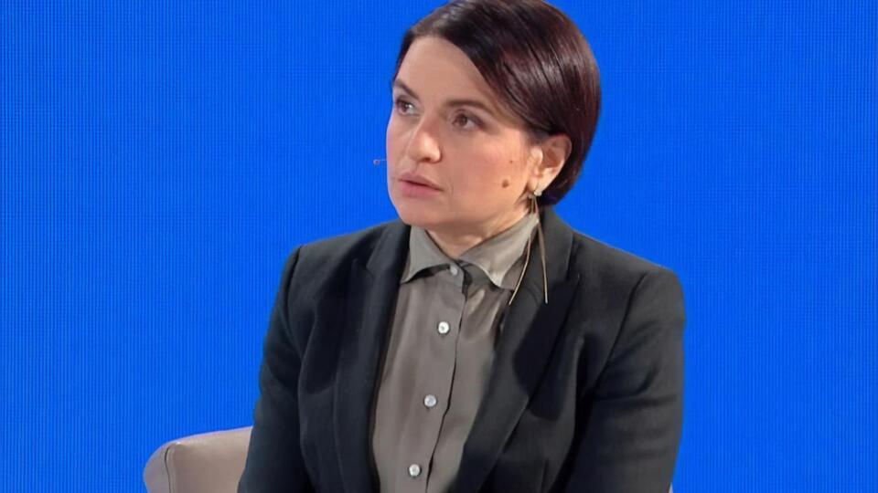 Фонд оказывает государству помощь в борьбе с COVID-19 с февраля прошлого года, сказала Емченко