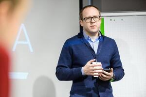 Назаров покроково розповів про впровадження концепції "розумного міста"