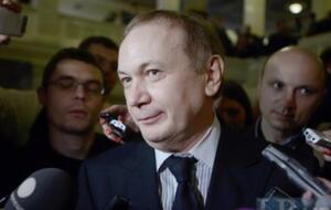 Іванющенко перебуває в розшуку в Україні