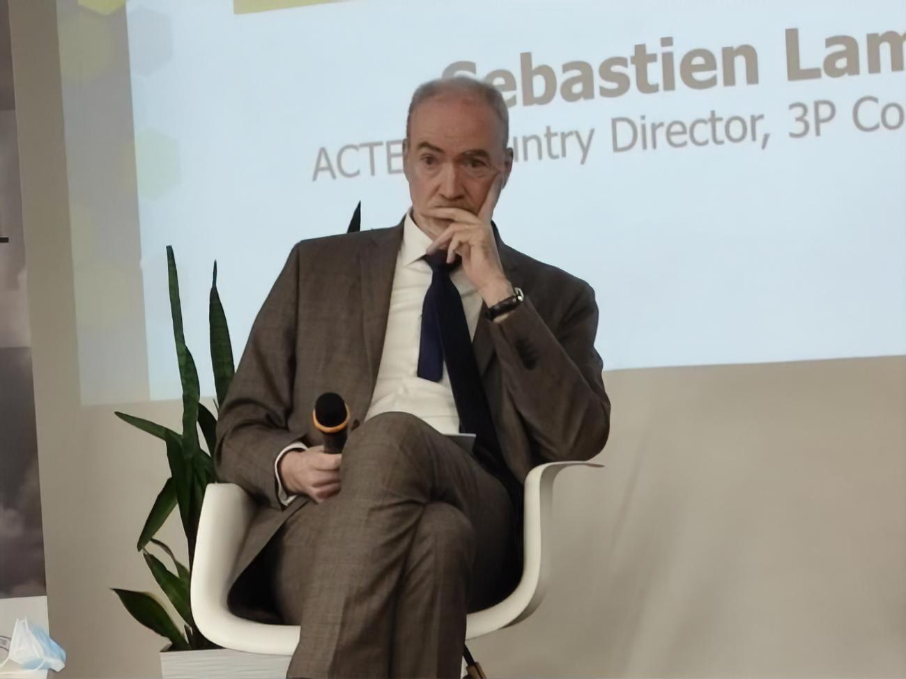 Посол Франції: Оскільки Росія перебуває в Європі і є для нас важливим партнером, ми можемо або ігнорувати цю країну, або спробувати залучити її до діалогу