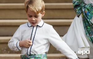 Принца Джорджа хотели отравить, подсыпав яд в мороженое в соседнем супермаркете
