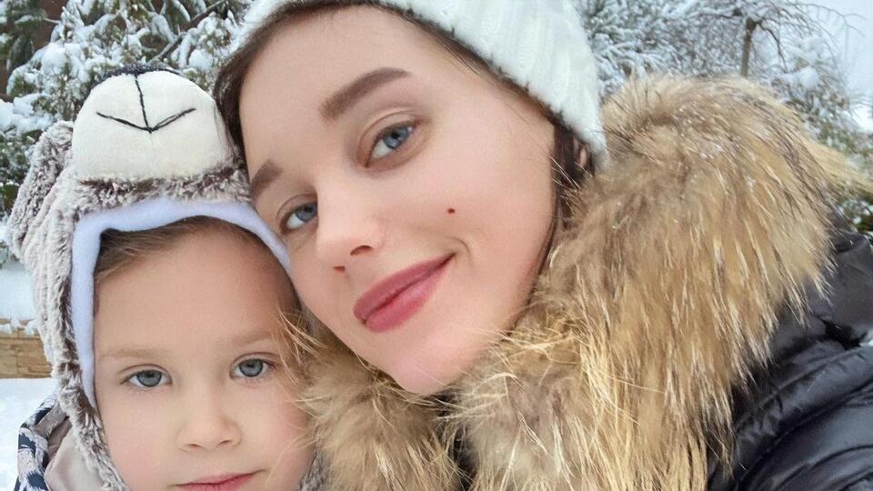 Асмус родила дочь в 2014 году