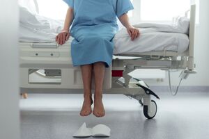 Наибольшее число госпитализированных с COVID-19 в прошлом месяцев было в Киеве