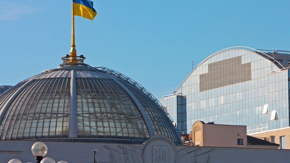 Згідно з результатами опитування, до Верховної Ради проходить шість партій