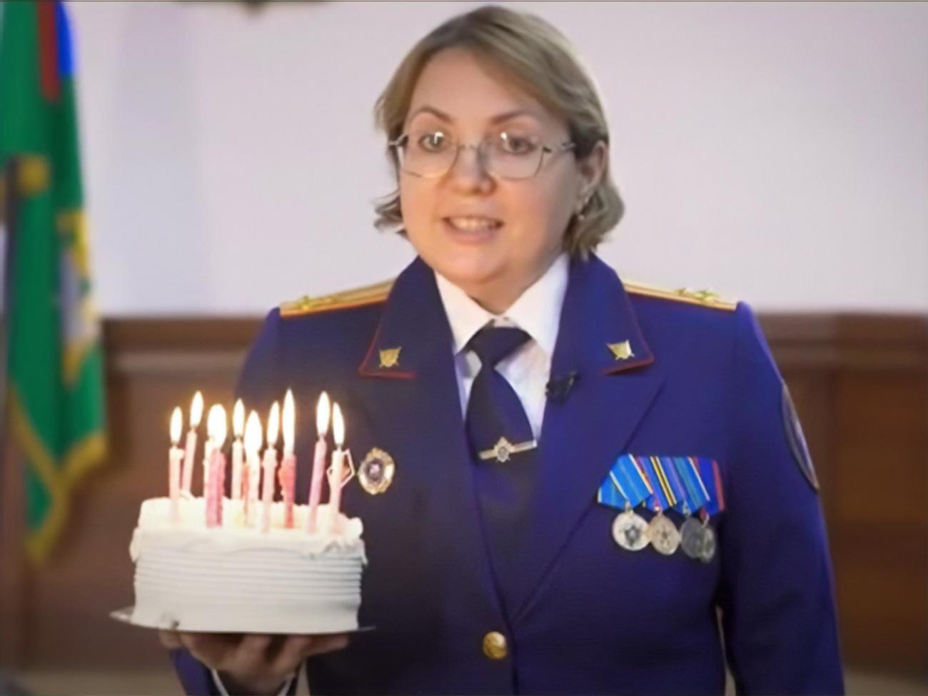 У російському силовому відомстві знайшли формат привітання підлітків, що надихає