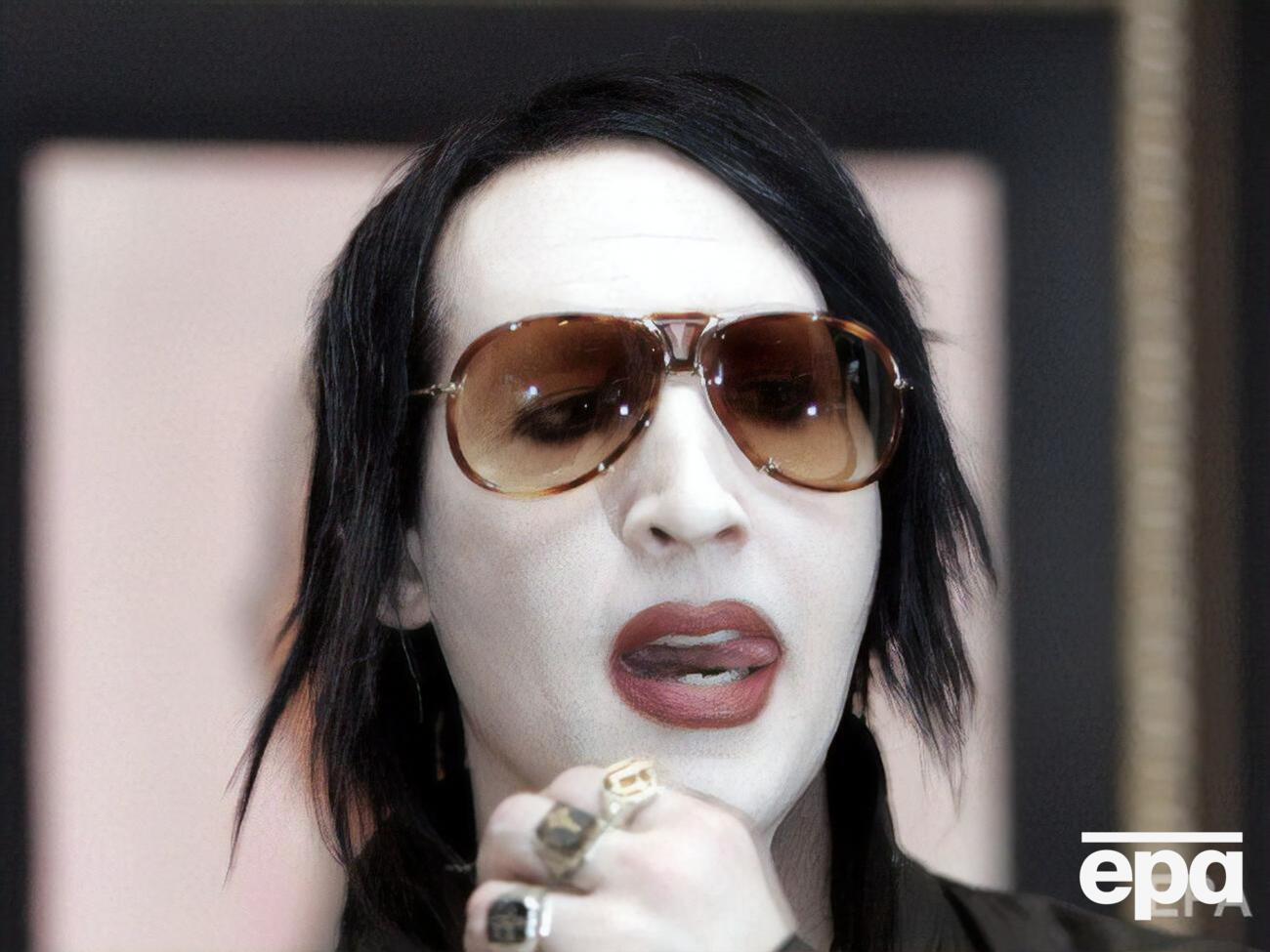 Мерилин Мэнсон после обвинений в насилии лишился контракта