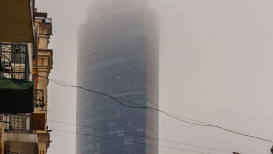 ЗМІ: Бізнесмен Алієв продав БЦ "Парус" нардепові від ОПЗЖ Столару