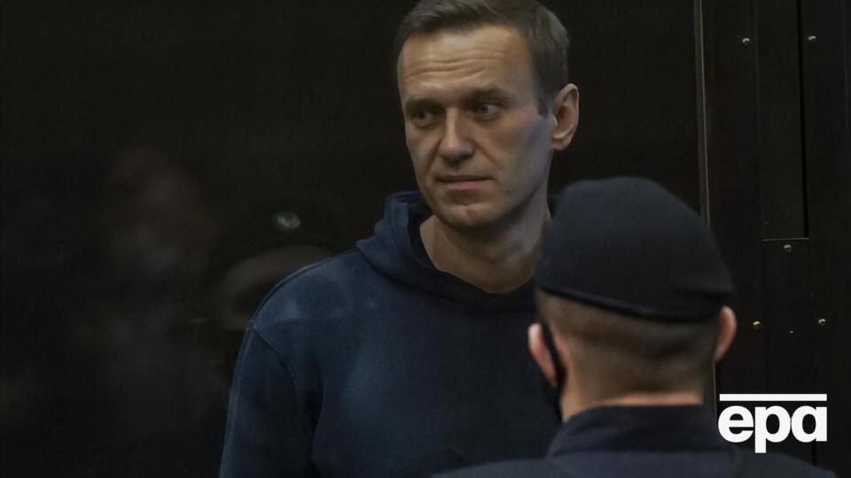Навальний має провести в колонії два роки й вісім місяців
