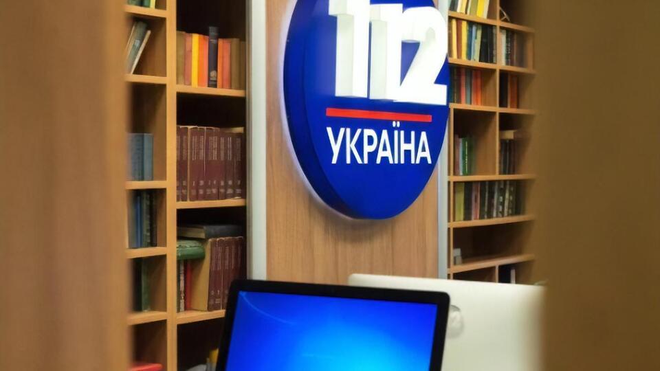 У медіахолдингу Козака пообіцяли, що продовжать мовлення, "незважаючи на підступи влади"