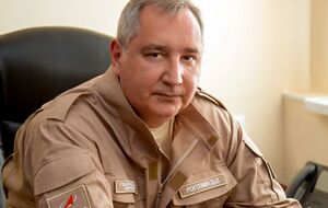 Рогозин использовал в меме свое лицо