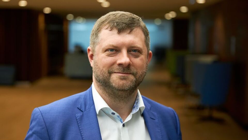 Корниенко оценил перспективы отставки Кабмина