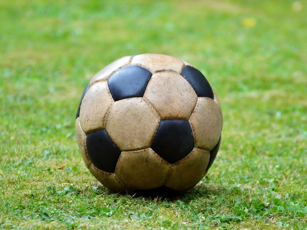 В УПЛ доигрывают 15-й тур